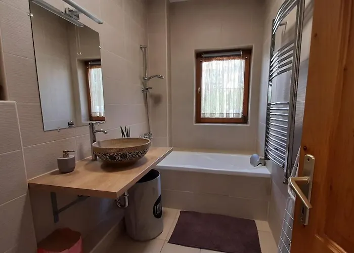 Selyemakac Apartamento *